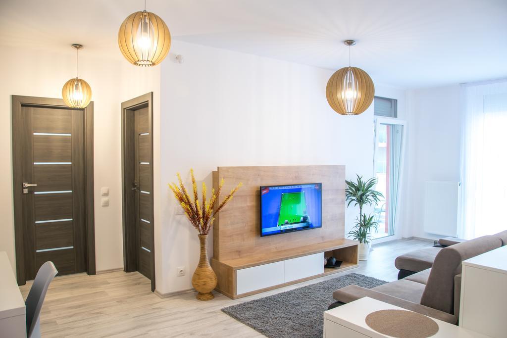 Riverside-Modern Apartment-Ared Nagyvárad Kültér fotó